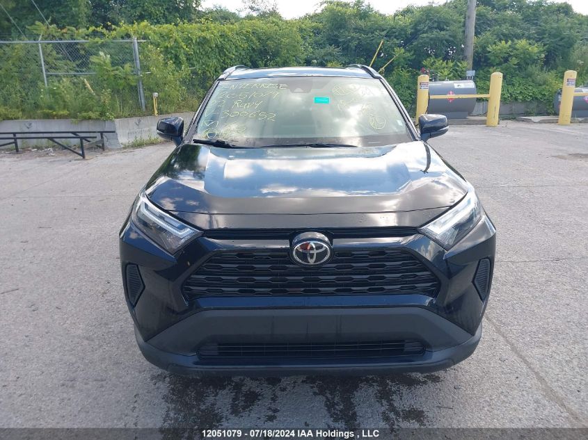 2022 Toyota Rav4 Xle/Xle Premium VIN: 2T3R1RFV7NC300652 Lot: 12051079