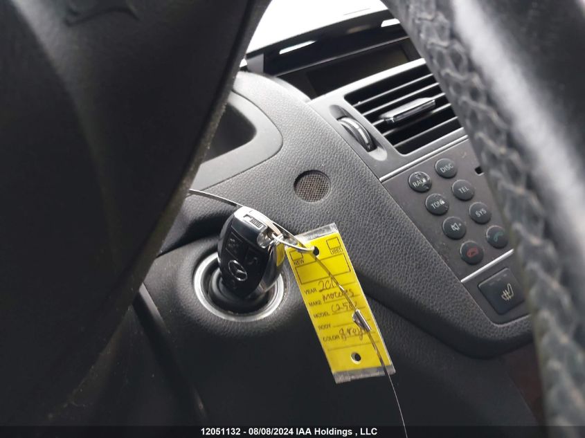 2011 Mercedes-Benz C-Class VIN: WDDGF8FBXBF621174 Lot: 12051132