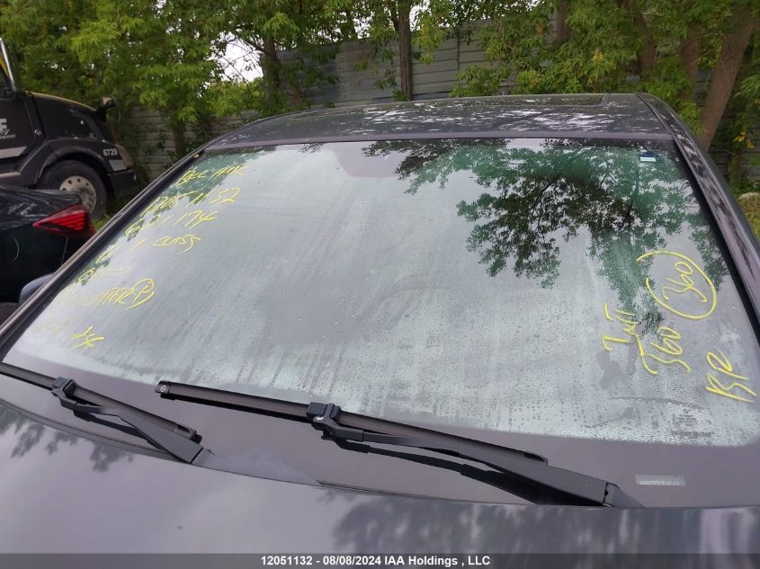 2011 Mercedes-Benz C-Class VIN: WDDGF8FBXBF621174 Lot: 12051132