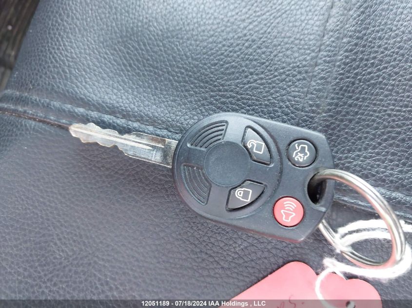 2009 Ford Escape VIN: 1FMCU93749KC37621 Lot: 12051189