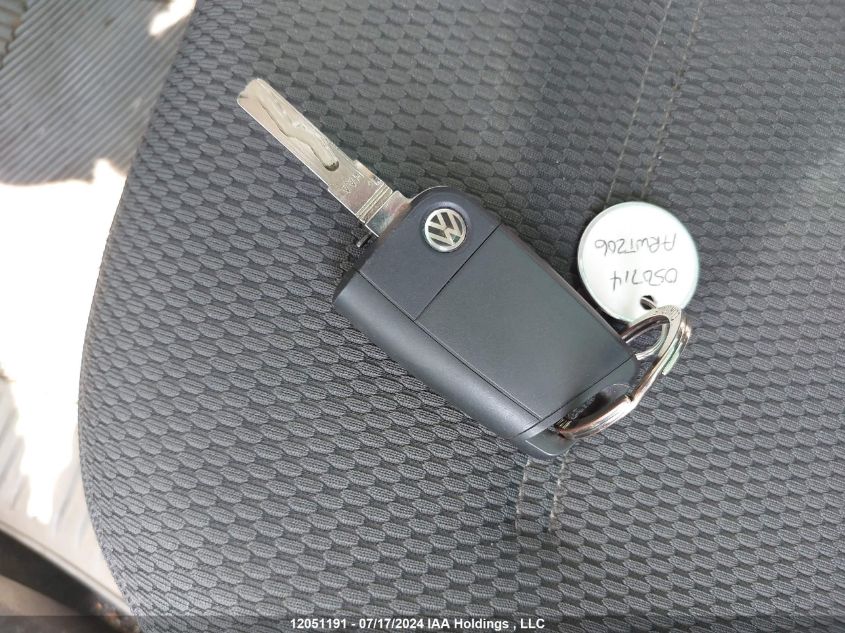 2017 Volkswagen Golf VIN: 3VW217AU4HM050714 Lot: 12051191