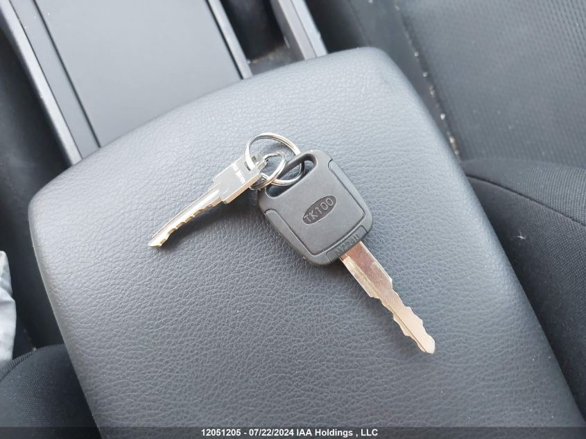 2011 Mazda Mazda3 VIN: JM1BL1VF4B1430775 Lot: 12051205