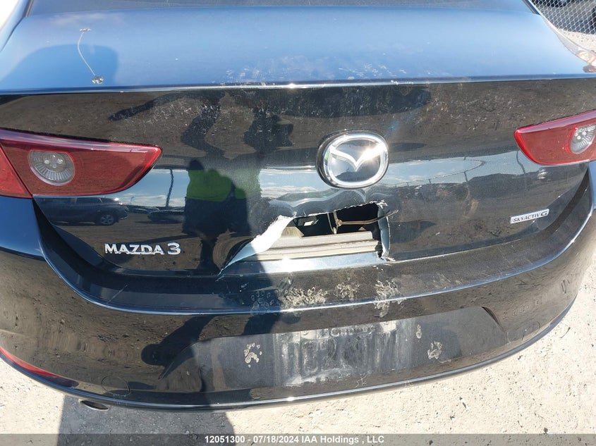 2019 Mazda 3 Preferred Plus VIN: 3MZBPACL5KM114685 Lot: 12051300