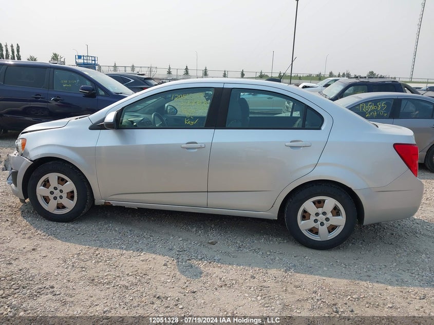 2015 Chevrolet Sonic VIN: 1G1JA5SH0F4113815 Lot: 12051328