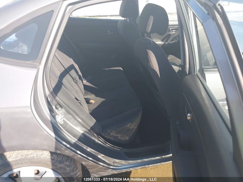 2010 Hyundai Elantra Gl VIN: KMHDU4BD5AU882351 Lot: 12051333