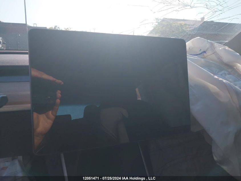 2019 Tesla Model 3 VIN: 5YJ3E1EB5KF260106 Lot: 12051471