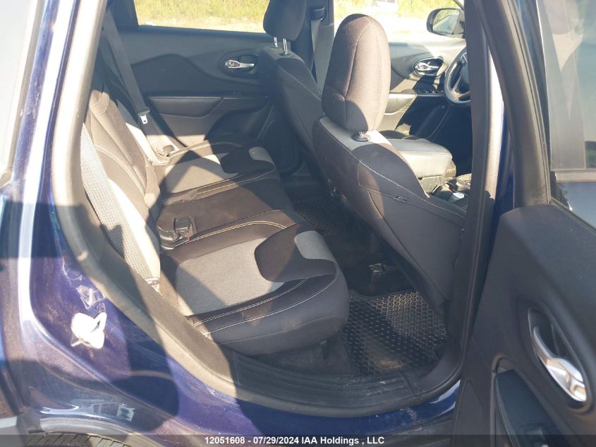 2015 Jeep Cherokee Sport VIN: 1C4PJMAS9FW688976 Lot: 12051608