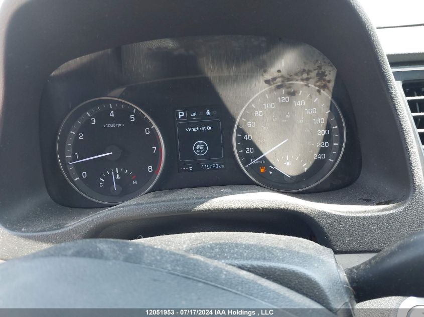 2018 Hyundai Elantra Sel/Value/Limited VIN: KMHD84LF4JU676104 Lot: 12051953