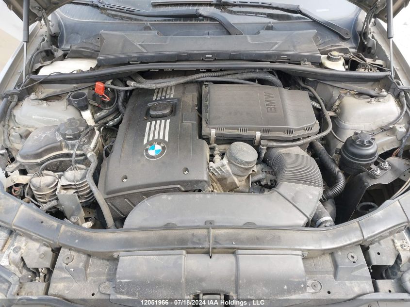 2007 BMW 3 Series VIN: WBAVB735X7P101318 Lot: 12051956