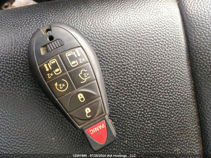 2014 Chrysler Town & Country Touring L VIN: 2C4RC1CG1ER476364 Lot: 12051990