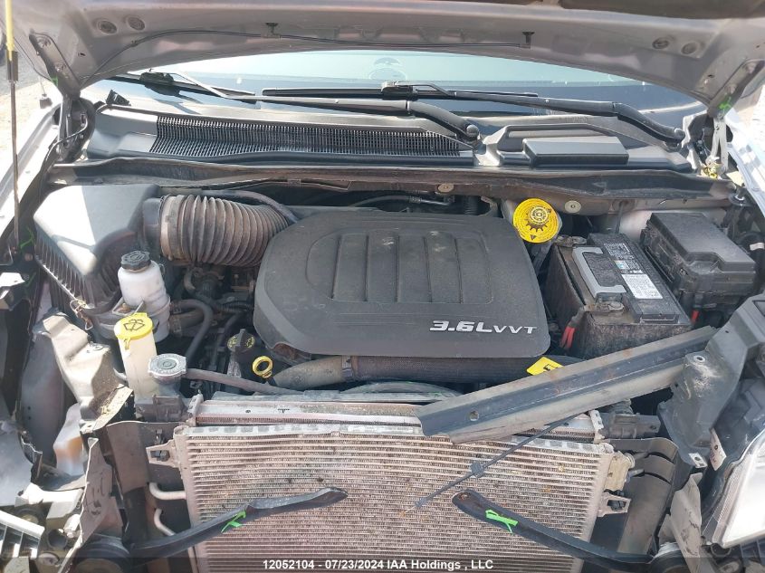 2016 Chrysler Town & Country Touring-L VIN: 2C4RC1CG4GR215247 Lot: 12052104