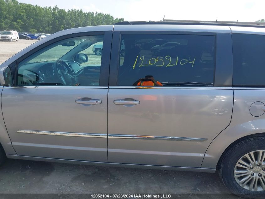 2016 Chrysler Town & Country Touring-L VIN: 2C4RC1CG4GR215247 Lot: 12052104