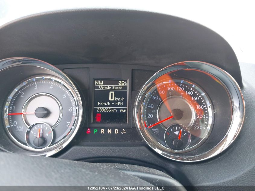 2016 Chrysler Town & Country Touring-L VIN: 2C4RC1CG4GR215247 Lot: 12052104