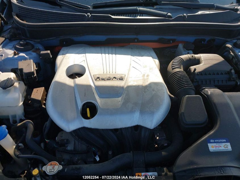 2013 Hyundai Sonata Hybrid VIN: KMHEC4A48DA074249 Lot: 12052254