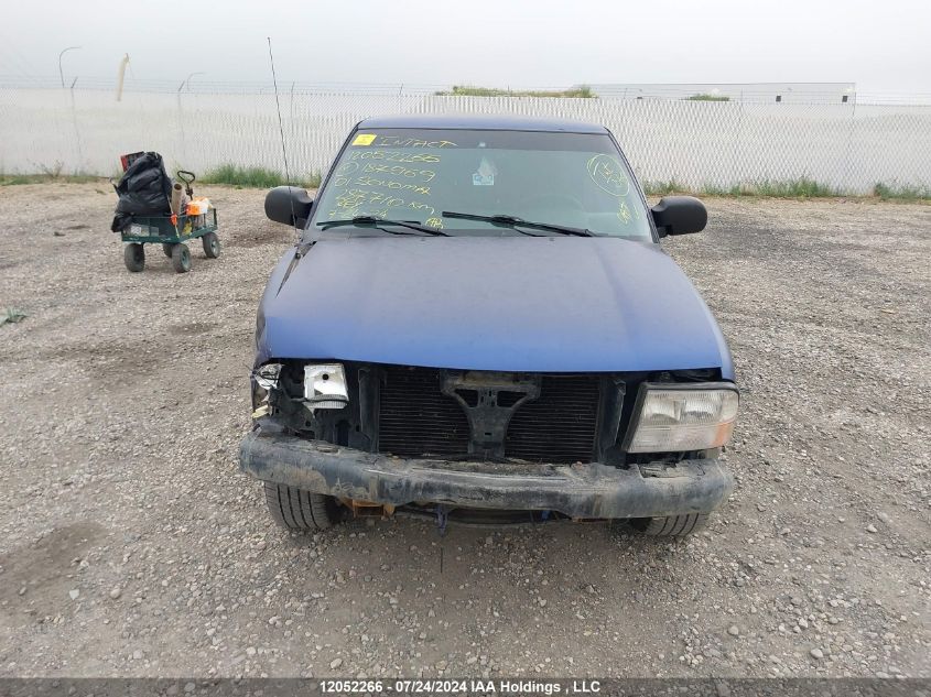 2001 GMC Sonoma VIN: 1GTCS19W718187969 Lot: 12052266