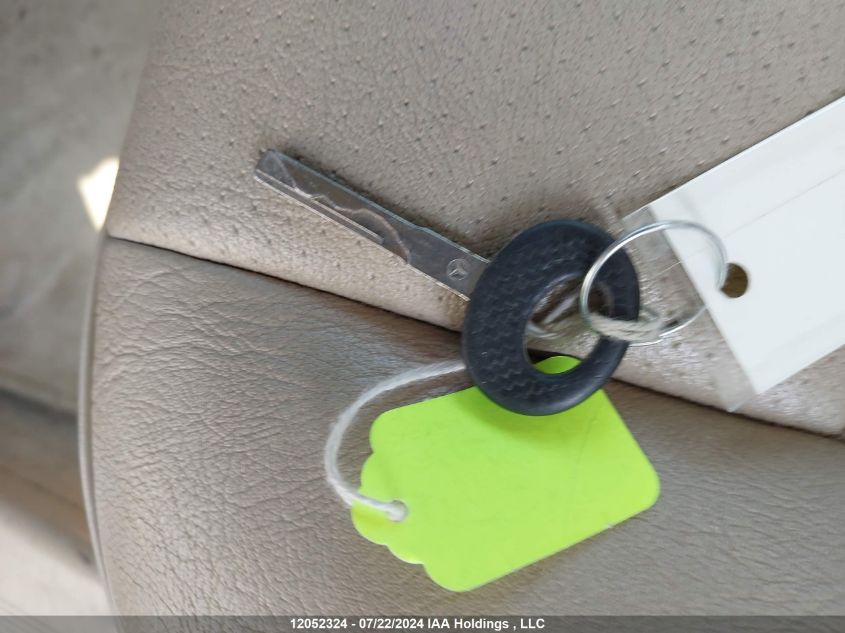 1995 Mercedes-Benz C 220 VIN: WDBHA22E6SF222867 Lot: 12052324