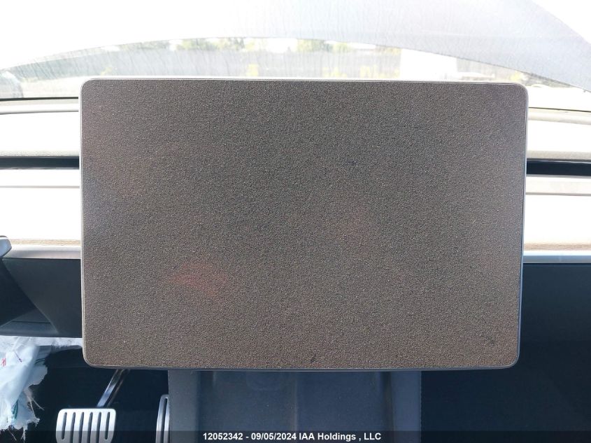 2022 Tesla Model Y VIN: 7SAYGDEF1NF565632 Lot: 12052342