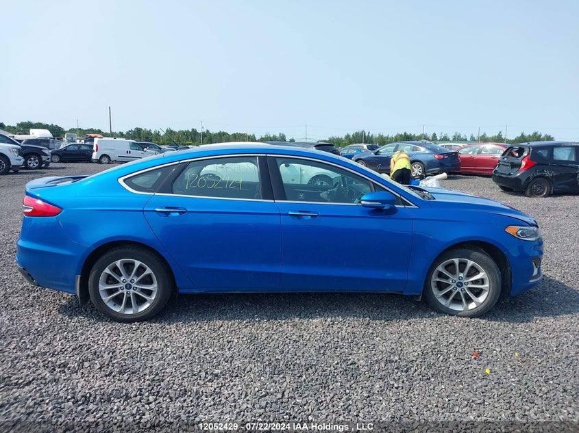 2020 Ford Fusion Energi Titanium VIN: 3FA6P0SU1LR226077 Lot: 12052429