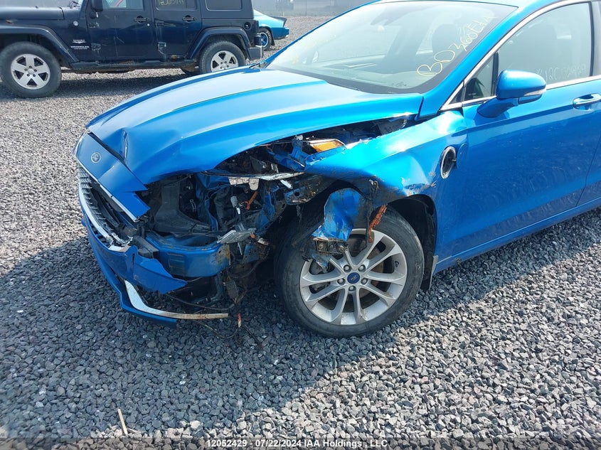 2020 Ford Fusion Energi Titanium VIN: 3FA6P0SU1LR226077 Lot: 12052429