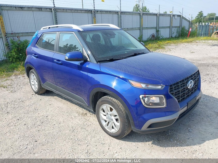 2021 Hyundai Venue Sel/Denim VIN: KMHRC8A33MU106460 Lot: 12052442