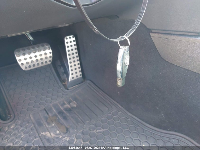 2014 Mercedes-Benz C-Class VIN: WDDGF8JB8EA944924 Lot: 12052647