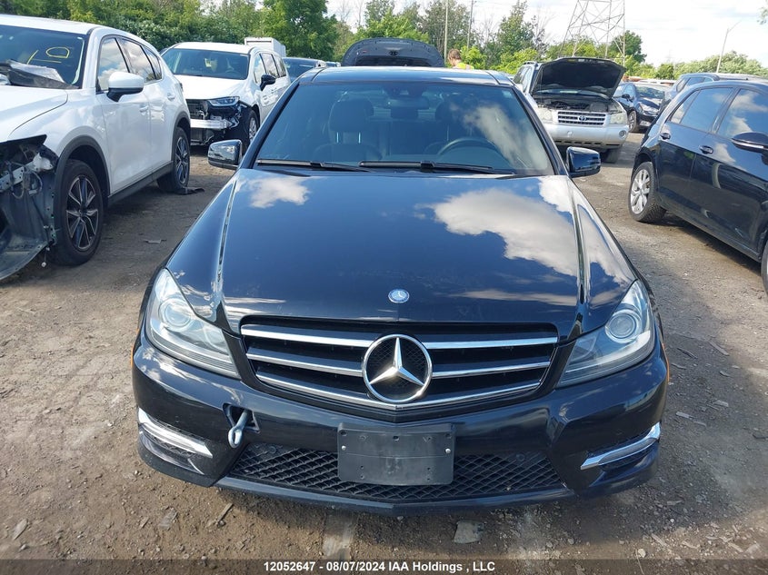 2014 Mercedes-Benz C-Class VIN: WDDGF8JB8EA944924 Lot: 12052647