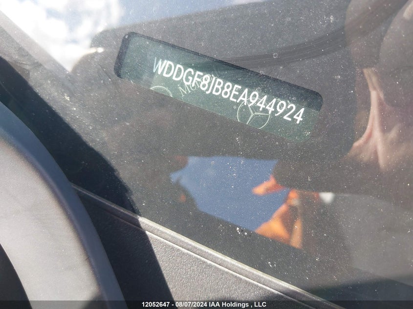 2014 Mercedes-Benz C-Class VIN: WDDGF8JB8EA944924 Lot: 12052647