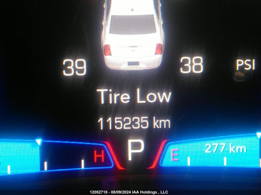 2015 Chrysler 300 S VIN: 2C3CCAGG0FH830807 Lot: 12052718