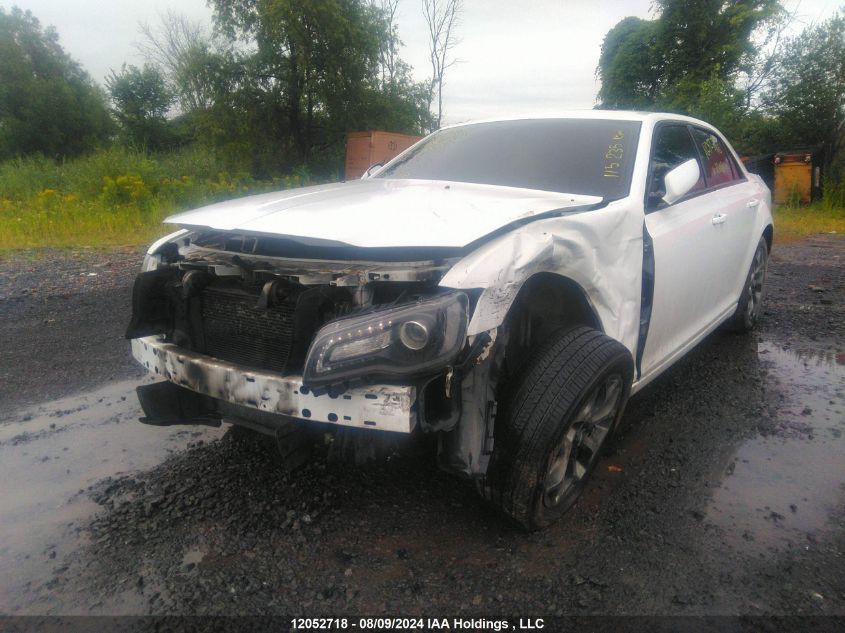 2015 Chrysler 300 S VIN: 2C3CCAGG0FH830807 Lot: 12052718