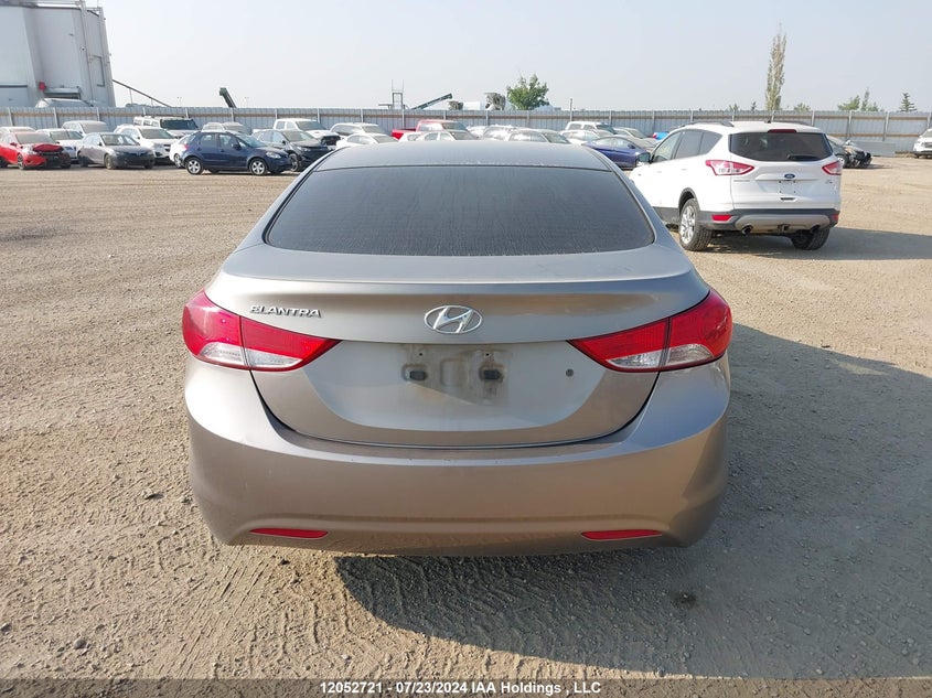 2013 Hyundai Elantra L VIN: 5NPDH4AE7DH304186 Lot: 12052721