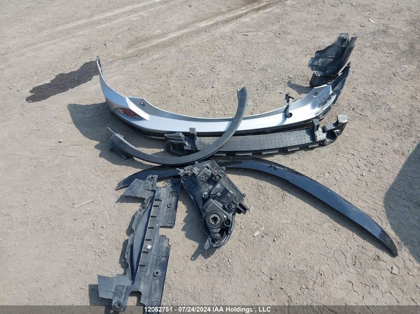 2017 Toyota Rav4 Xle VIN: 2T3RFREV3HW557619 Lot: 12052751