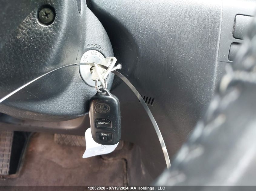 2003 Toyota Corolla Ce/Le/S VIN: 2T1BR32E03C722684 Lot: 12052828