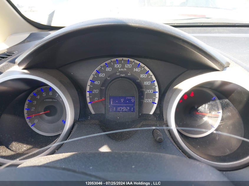 2014 Honda Fit VIN: LUCGE8H50E3000435 Lot: 12053046