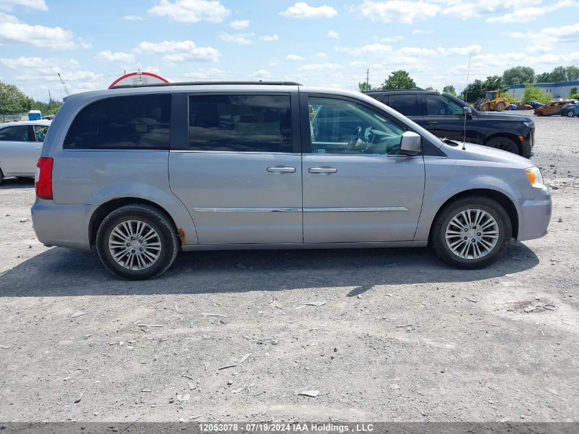 2015 Chrysler Town & Country Touring L VIN: 2C4RC1CG9FR504039 Lot: 12053078