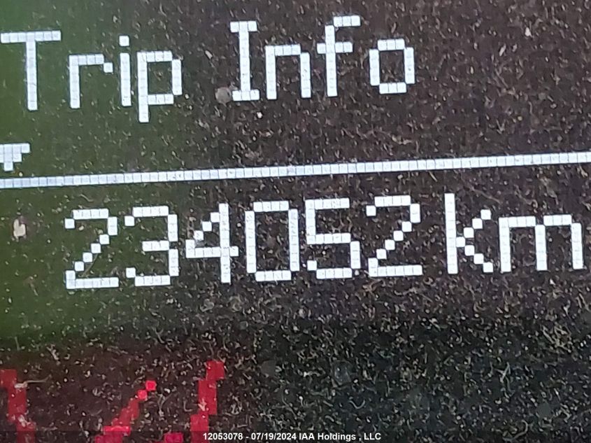 2015 Chrysler Town & Country Touring L VIN: 2C4RC1CG9FR504039 Lot: 12053078