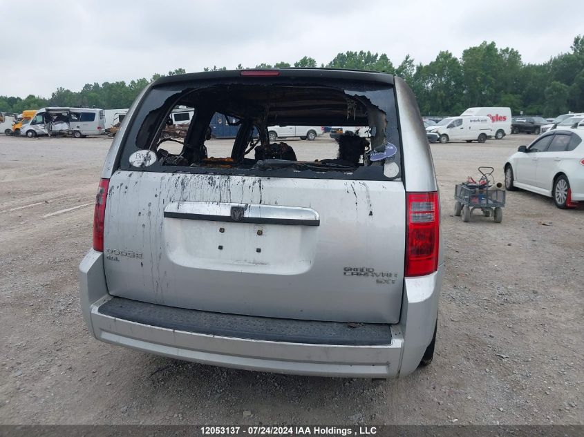 2010 Dodge Grand Caravan Se VIN: 2D4RN4DX7AR195886 Lot: 12053137