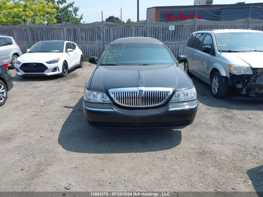 2010 Lincoln Town Car VIN: 2L1FL8JW6AX616823 Lot: 12053270