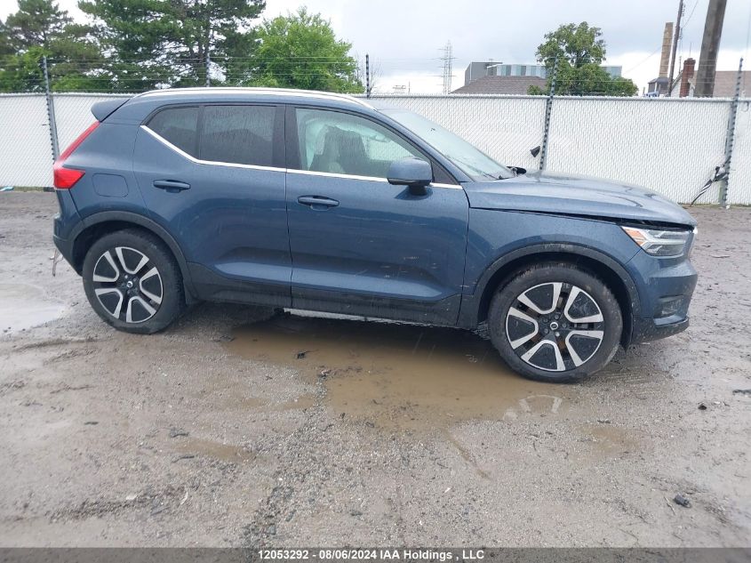 2022 Volvo Xc40 VIN: YV4162UL8N2698174 Lot: 12053292