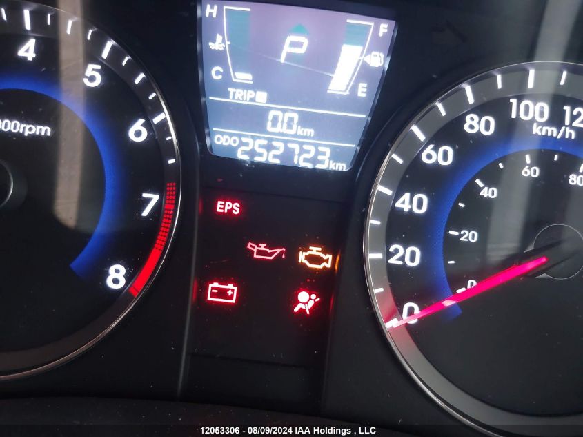 2013 Hyundai Accent Gls VIN: KMHCU4AE8DU374885 Lot: 12053306