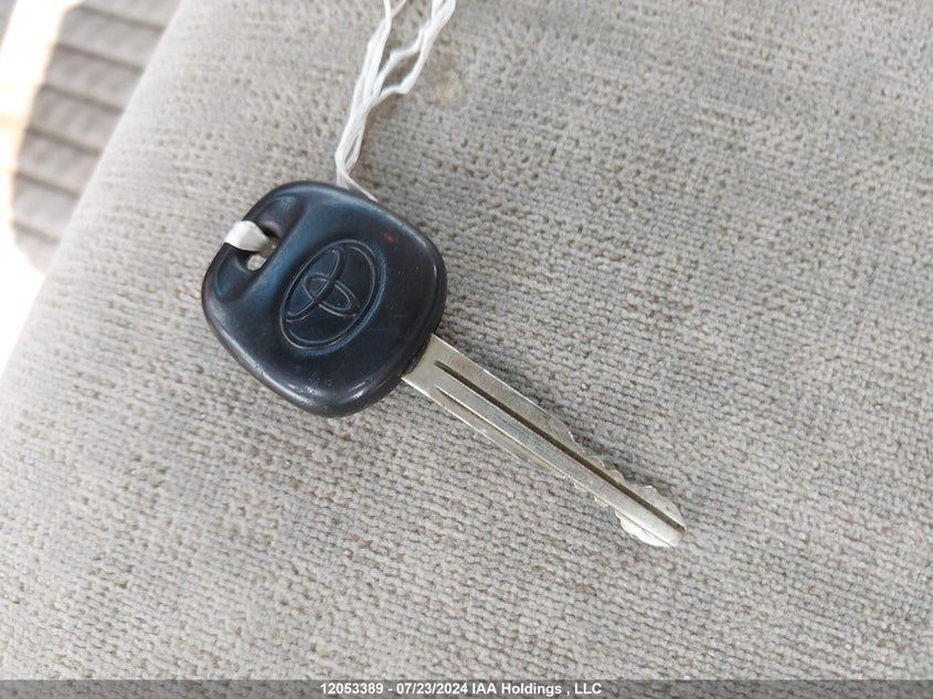 2004 Toyota Sienna Ce VIN: 5TDZA29C44S035446 Lot: 12053389