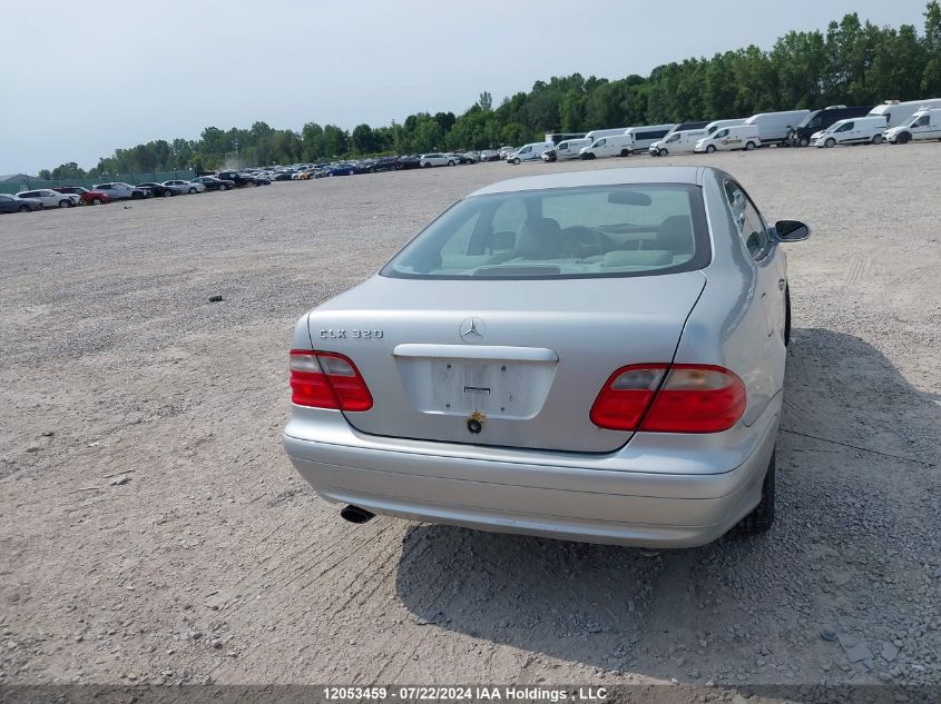 2000 Mercedes-Benz Clk-Class VIN: WDBLJ65G1YF142626 Lot: 12053459