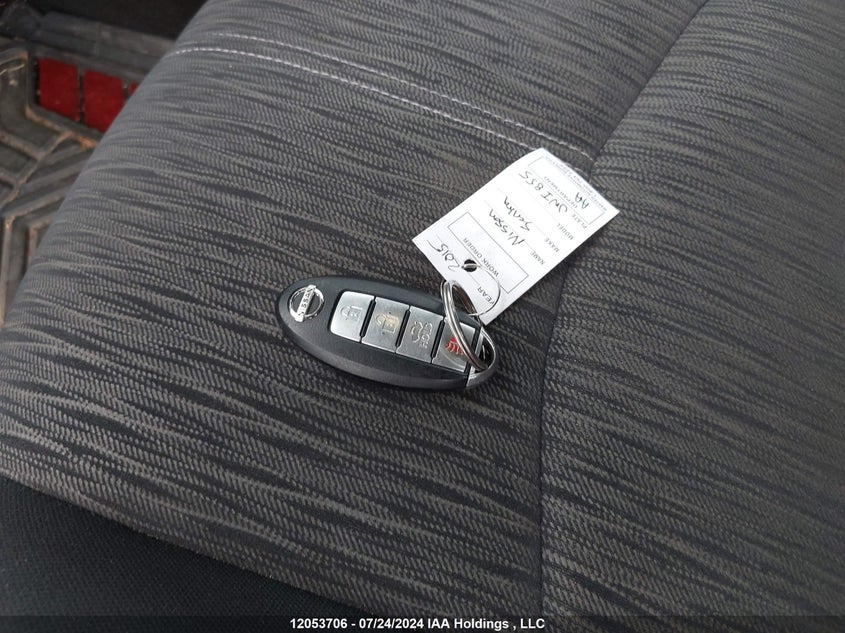 2015 Nissan Sentra VIN: 3N1AB7AP3FL670126 Lot: 12053706