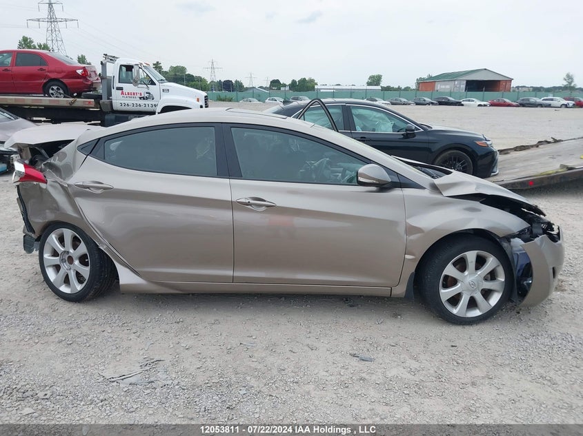 2013 Hyundai Elantra Gls/Limited VIN: 5NPDH4AE3DH341753 Lot: 12053811