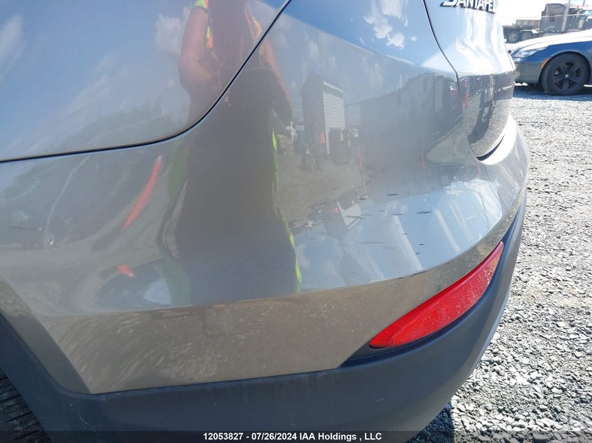 2016 Hyundai Santa Fe Sport 2.4 Base VIN: 5XYZT3LB3GG347100 Lot: 12053827