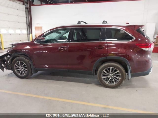 2019 Toyota Highlander Se/Xle VIN: 5TDJZRFH0KS706946 Lot: 12053861