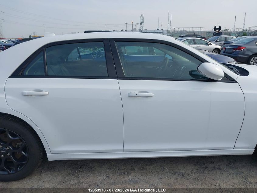 2022 Chrysler 300 Touring L VIN: 2C3CCASG6NH265291 Lot: 12053978