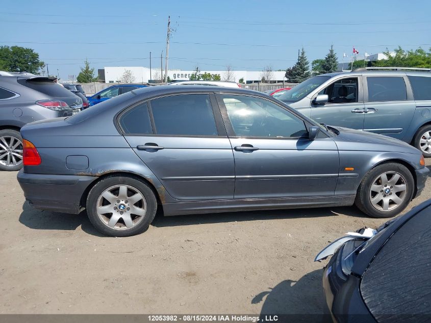 2001 BMW 3 Series VIN: WBAAV33401FU93213 Lot: 12053982