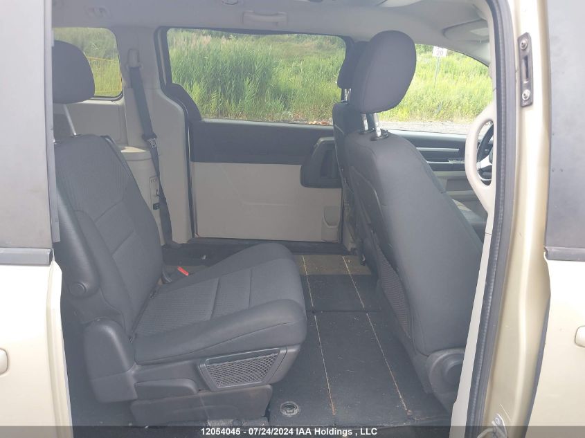 2010 Dodge Grand Caravan Se VIN: 2D4RN4DE1AR192092 Lot: 12054045