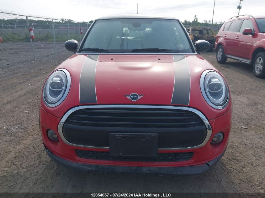 2021 Mini 3 Door VIN: WMWXR3C05M2M93585 Lot: 12054057