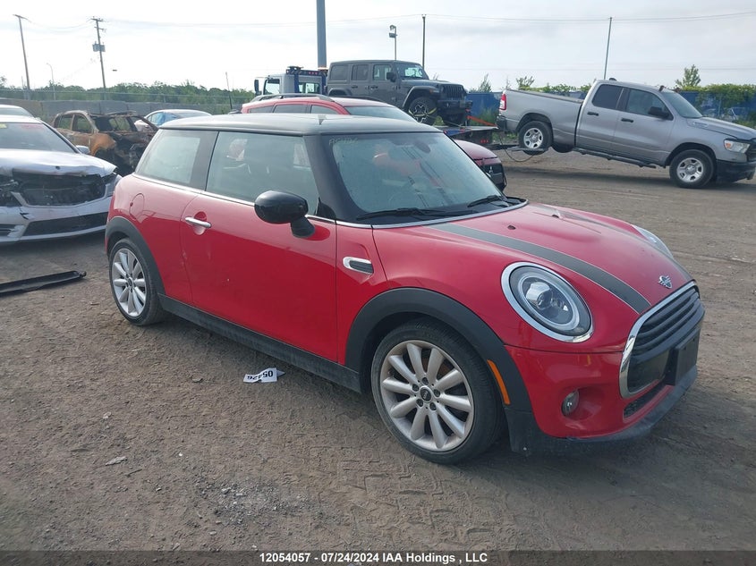 2021 Mini 3 Door VIN: WMWXR3C05M2M93585 Lot: 12054057